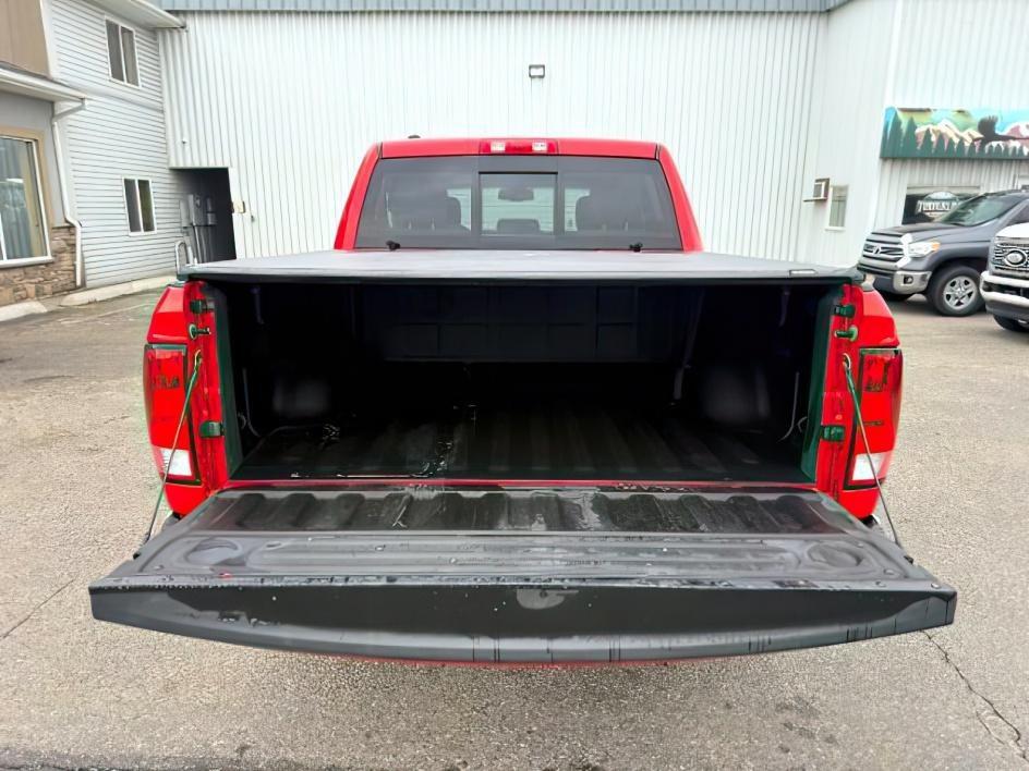 2016 RED /Diesel Grey/Black Ram 1500 (1C6RR7LG6GS) with an Pentastar 36L V-6 DOHC engine, Automatic transmission, located at 1175 N Woodruff Ave, Idaho Falls, ID, 83401, 43.506901, -111.999657 - 2016 Ram 1500 4x4 Crew Cab powered by a 3.6L V6 engine paired with an automatic transmission. Full-size pickup built for everyday driving, towing, and jobsite use with proven Ram durability and capability. Features include touchscreen, Bluetooth connectivity, rearview camera, cruise control, power w- Photo#5
