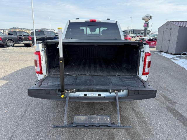 2021 WHITE /Admiral Blue Ford F-150 Limited (1FTFW1E86MF) with an EcoBoost 3.5L V-6 port/direct injection engine, AUTOMATIC transmission, located at 1235 N Woodruff Ave., Idaho Falls, 83401, (208) 523-1053, 43.507172, -112.000488 - At Timberline Auto, finding a great deal on your next vehicle is always easy! Our experienced sales staff's goal is to help find you the right vehicle at the right price! Our knowledgeable finance department has options for almost any credit score. We offer extended service contract options to prote- Photo#30