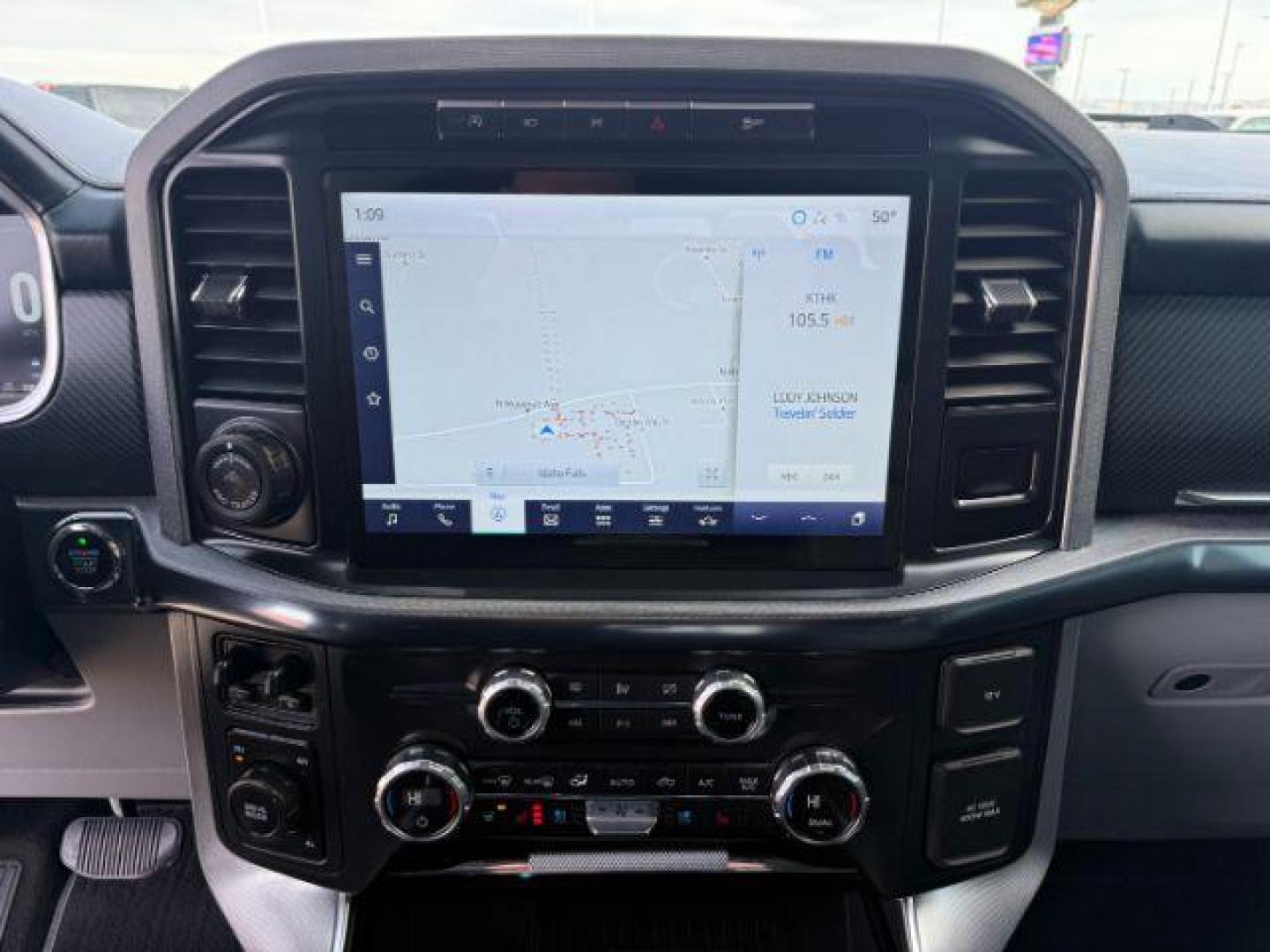 2021 WHITE /Admiral Blue Ford F-150 (1FTFW1E86MF) with an EcoBoost 35L V-6 portdirect injection engine, Automatic transmission, located at 1175 N Woodruff Ave, Idaho Falls, ID, 83401, 43.506901, -111.999657 - At Timberline Auto, finding a great deal on your next vehicle is always easy! Our experienced sales staff's goal is to help find you the right vehicle at the right price! Our knowledgeable finance department has options for almost any credit score. We offer extended service contract options to prote - Photo#40