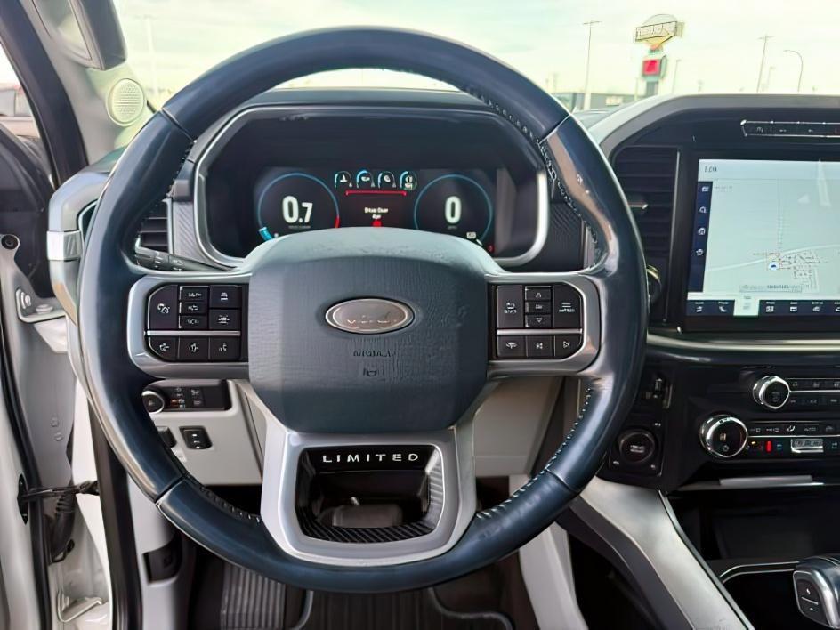 2021 WHITE /Admiral Blue Ford F-150 Limited (1FTFW1E86MF) with an EcoBoost 3.5L V-6 port/direct injection engine, AUTOMATIC transmission, located at 1235 N Woodruff Ave., Idaho Falls, 83401, (208) 523-1053, 43.507172, -112.000488 - At Timberline Auto, finding a great deal on your next vehicle is always easy! Our experienced sales staff's goal is to help find you the right vehicle at the right price! Our knowledgeable finance department has options for almost any credit score. We offer extended service contract options to prote- Photo#12
