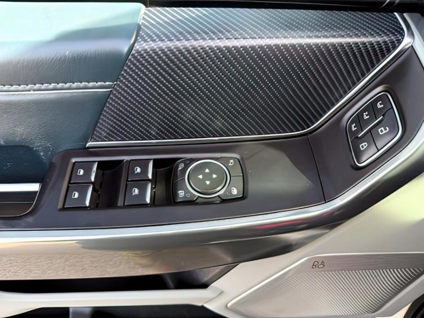 2021 WHITE /Admiral Blue Ford F-150 (1FTFW1E86MF) with an EcoBoost 35L V-6 portdirect injection engine, Automatic transmission, located at 1175 N Woodruff Ave, Idaho Falls, ID, 83401, 43.506901, -111.999657 - At Timberline Auto, finding a great deal on your next vehicle is always easy! Our experienced sales staff's goal is to help find you the right vehicle at the right price! Our knowledgeable finance department has options for almost any credit score. We offer extended service contract options to prote - Photo#20