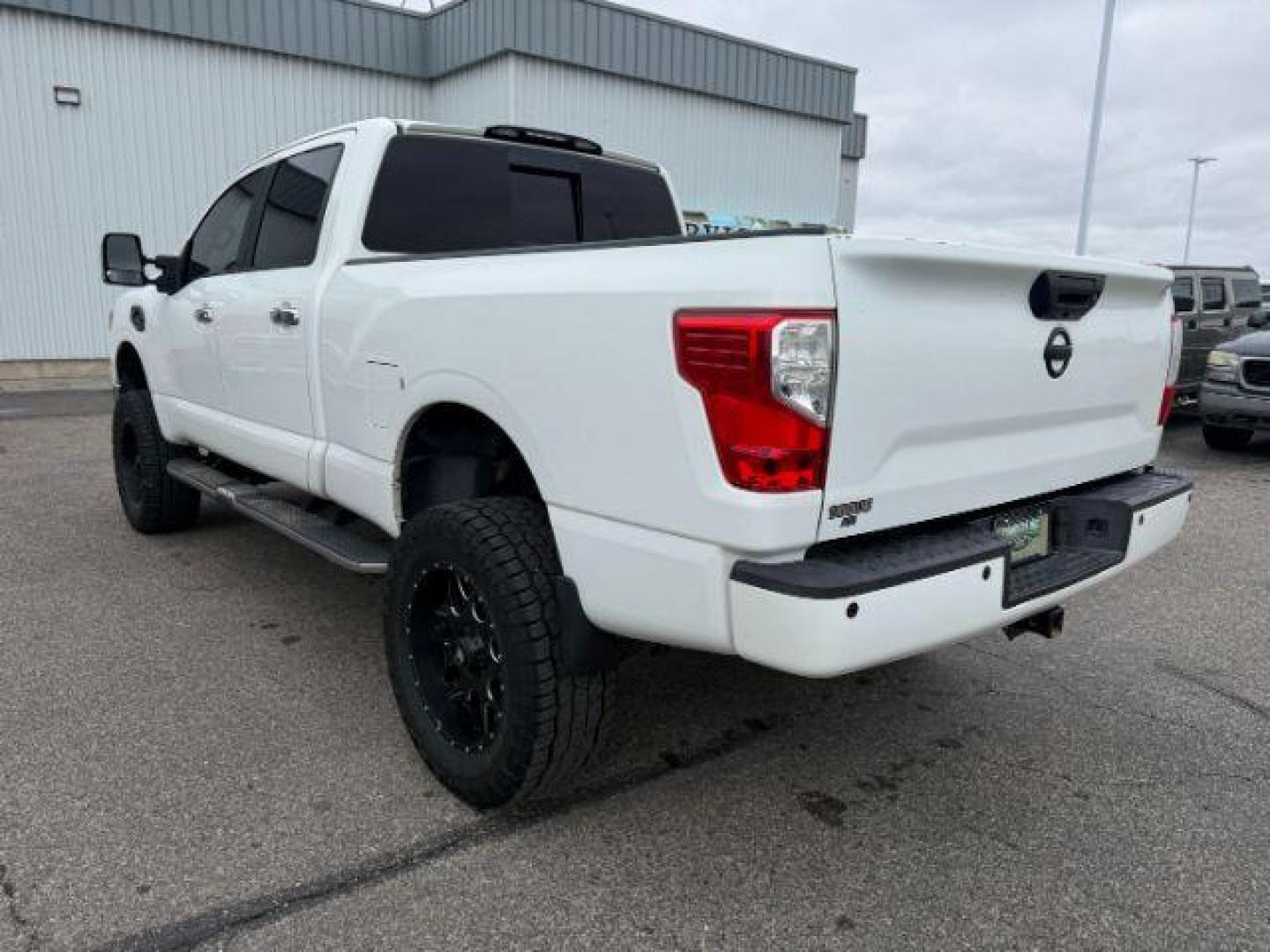 2017 WHITE /LEATHER Nissan Titan XD (1N6BA1F42HN) with an 50L V8 TURBO engine, Automatic transmission, located at 1175 N Woodruff Ave, Idaho Falls, ID, 83401, 43.506901, -111.999657 - Photo#26