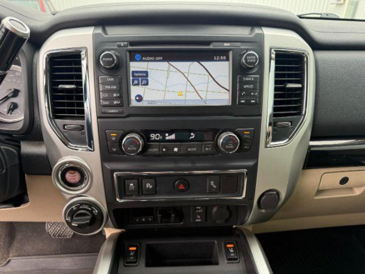 2017 WHITE /LEATHER Nissan Titan XD (1N6BA1F42HN) with an 50L V8 TURBO engine, Automatic transmission, located at 1175 N Woodruff Ave, Idaho Falls, ID, 83401, 43.506901, -111.999657 - Photo#39