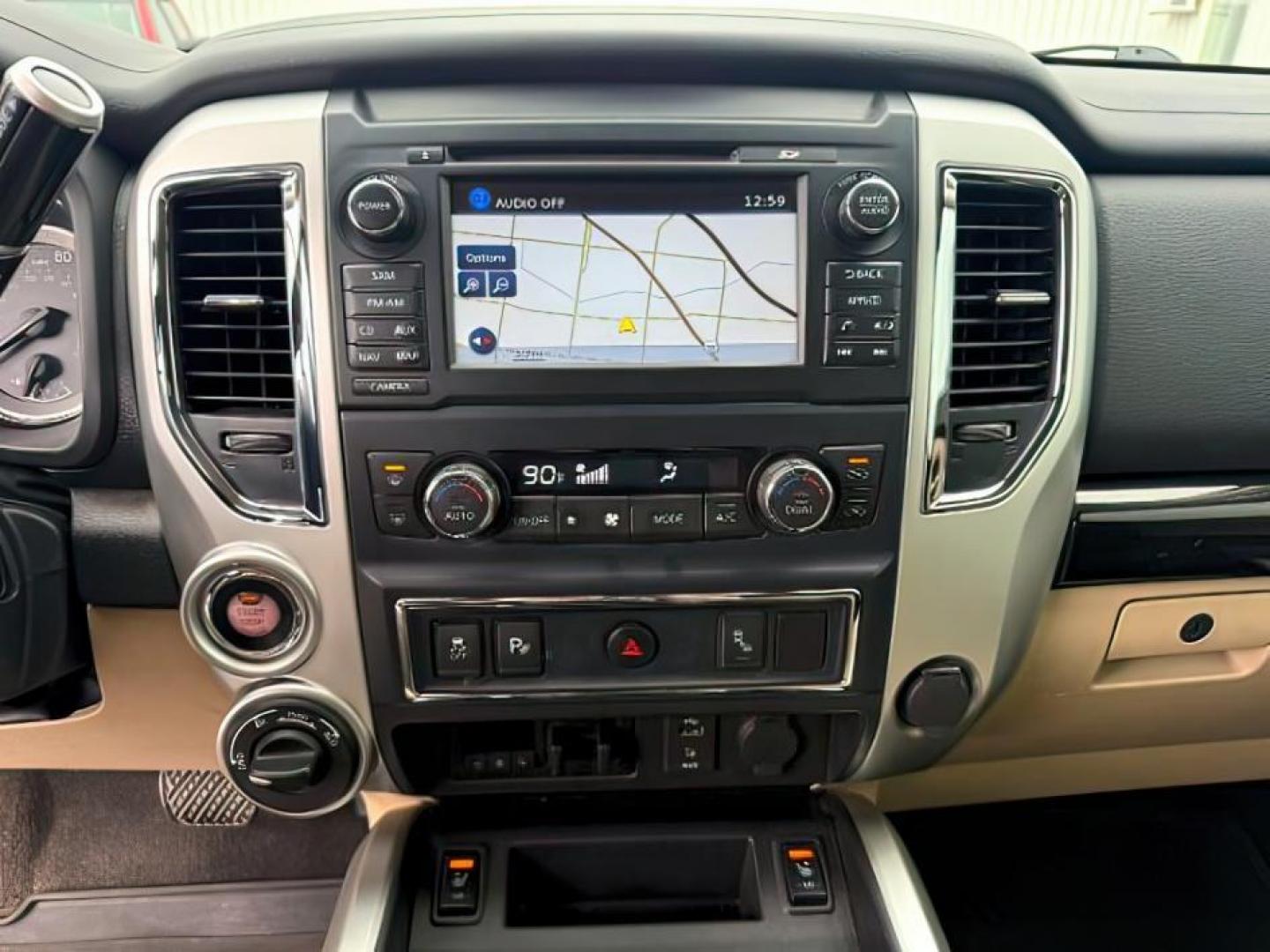 2017 WHITE /LEATHER Nissan Titan XD (1N6BA1F42HN) with an 50L V8 TURBO engine, Automatic transmission, located at 1175 N Woodruff Ave, Idaho Falls, ID, 83401, 43.506901, -111.999657 - Photo#15