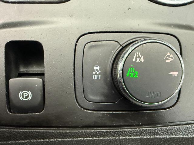 2019 Summit White /Jet Black Chevrolet Traverse (1GNEVJKW1KJ) with an 36L V-6 gasoline direct injection engine, Automatic transmission, located at 1175 N Woodruff Ave, Idaho Falls, ID, 83401, 43.506901, -111.999657 - At Timberline Auto, finding a great deal on your next vehicle is always easy! Our experienced sales staff's goal is to help find you the right vehicle at the right price! Our knowledgeable finance department has options for almost any credit score. We offer extended service contract options to prote- Photo#50