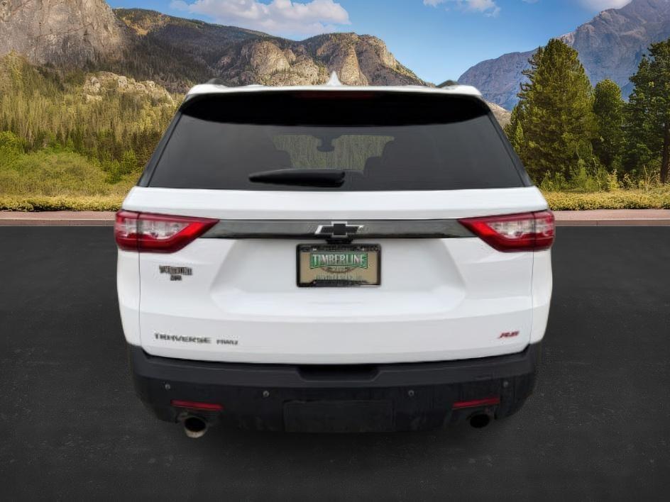 2019 Summit White /Jet Black Chevrolet Traverse (1GNEVJKW1KJ) with an 36L V-6 gasoline direct injection engine, Automatic transmission, located at 1175 N Woodruff Ave, Idaho Falls, ID, 83401, 43.506901, -111.999657 - At Timberline Auto, finding a great deal on your next vehicle is always easy! Our experienced sales staff's goal is to help find you the right vehicle at the right price! Our knowledgeable finance department has options for almost any credit score. We offer extended service contract options to prote- Photo#3