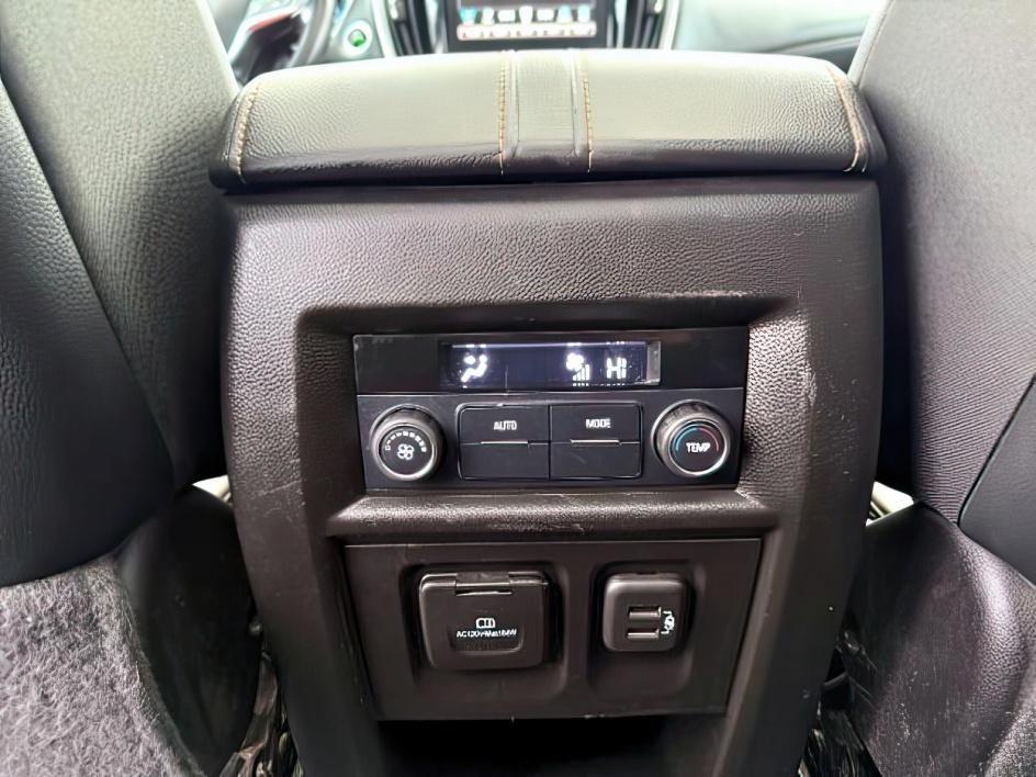 2019 Summit White /Jet Black Chevrolet Traverse (1GNEVJKW1KJ) with an 36L V-6 gasoline direct injection engine, Automatic transmission, located at 1175 N Woodruff Ave, Idaho Falls, ID, 83401, 43.506901, -111.999657 - At Timberline Auto, finding a great deal on your next vehicle is always easy! Our experienced sales staff's goal is to help find you the right vehicle at the right price! Our knowledgeable finance department has options for almost any credit score. We offer extended service contract options to prote- Photo#26