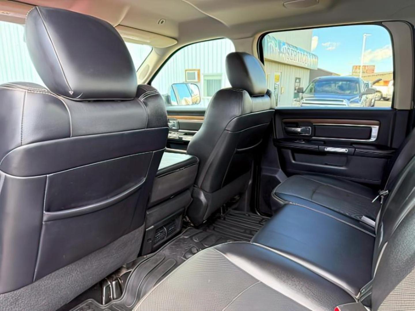 2017 BROWN /Black Ram 3500 (3C63R3JL9HG) with an Cummins 67L I-6 diesel direct injection engine, Automatic transmission, located at 1175 N Woodruff Ave, Idaho Falls, ID, 83401, 43.506901, -111.999657 - At Timberline Auto, finding a great deal on your next vehicle is always easy! Our experienced sales staff's goal is to help find you the right vehicle at the right price! Our knowledgeable finance department has options for almost any credit score. We offer extended service contract options to prote - Photo#19