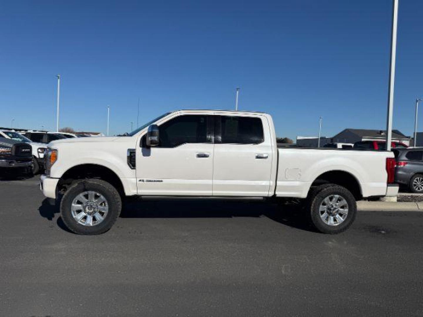 2018 WHITE /Black Ford F-350 (1FT8W3BT1JE) with an Powerstroke 67L V-8 diesel direct injection engine, Automatic transmission, located at 1175 N Woodruff Ave, Idaho Falls, ID, 83401, 43.506901, -111.999657 - At Timberline Auto, finding a great deal on your next vehicle is always easy! Our experienced sales staff's goal is to help find you the right vehicle at the right price! Our knowledgeable finance department has options for almost any credit score. We offer extended service contract options to prote - Photo#1