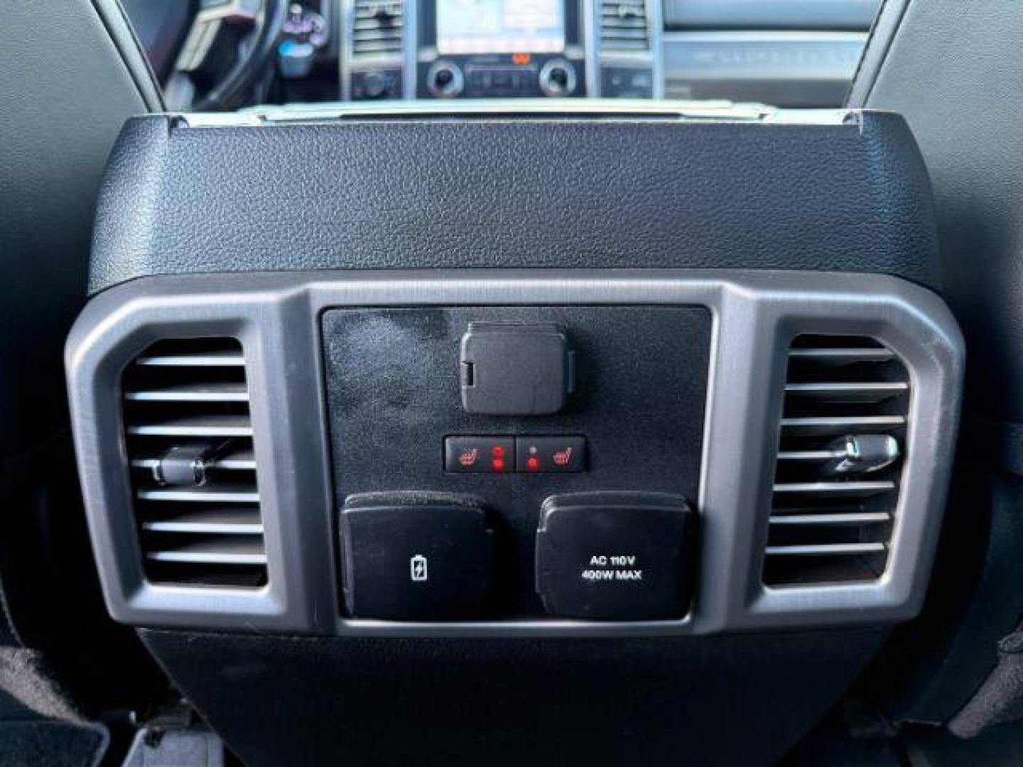 2018 WHITE /Black Ford F-350 (1FT8W3BT1JE) with an Powerstroke 67L V-8 diesel direct injection engine, Automatic transmission, located at 1175 N Woodruff Ave, Idaho Falls, ID, 83401, 43.506901, -111.999657 - At Timberline Auto, finding a great deal on your next vehicle is always easy! Our experienced sales staff's goal is to help find you the right vehicle at the right price! Our knowledgeable finance department has options for almost any credit score. We offer extended service contract options to prote - Photo#51