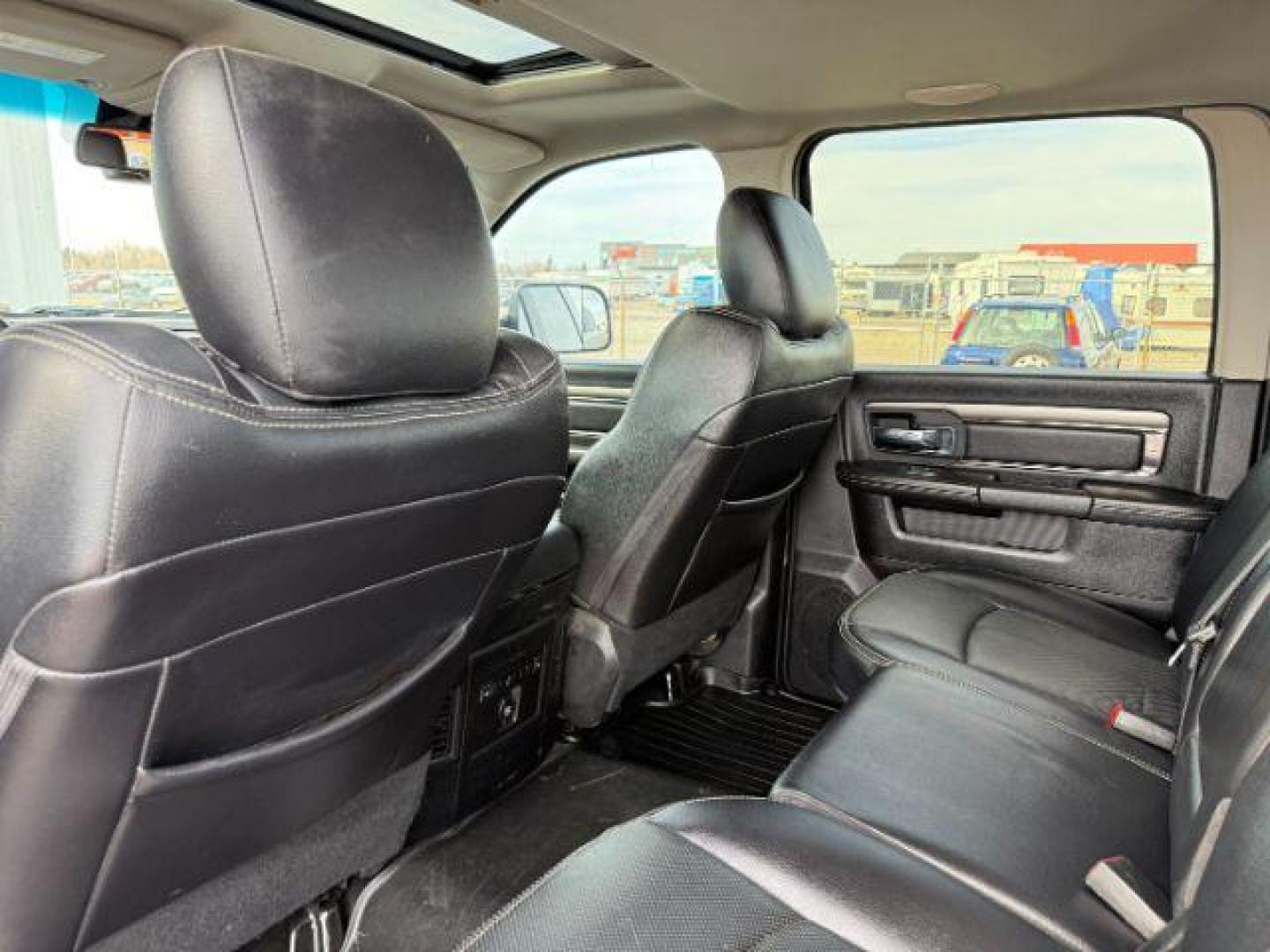 2018 SILVER /Black Ram 3500 (3C63R3EL4JG) with an Cummins 67L I-6 diesel direct injection engine, Automatic transmission, located at 1175 N Woodruff Ave, Idaho Falls, ID, 83401, 43.506901, -111.999657 - At Timberline Auto, finding a great deal on your next vehicle is always easy! Our experienced sales staff's goal is to help find you the right vehicle at the right price! Our knowledgeable finance department has options for almost any credit score. We offer extended service contract options to prote - Photo#48