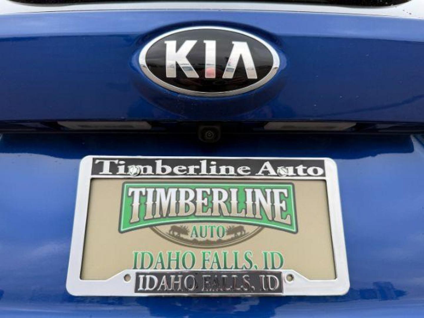 2021 BLUE /Black KIA Sorento (5XYRKDLF5MG) with an 25L I-4 portdirect injection engine, Automatic transmission, located at 1175 N Woodruff Ave, Idaho Falls, ID, 83401, 43.506901, -111.999657 - At Timberline Auto, finding a great deal on your next vehicle is always easy! Our experienced sales staff's goal is to help find you the right vehicle at the right price! Our knowledgeable finance department has options for almost any credit score. We offer extended service contract options to prote - Photo#31