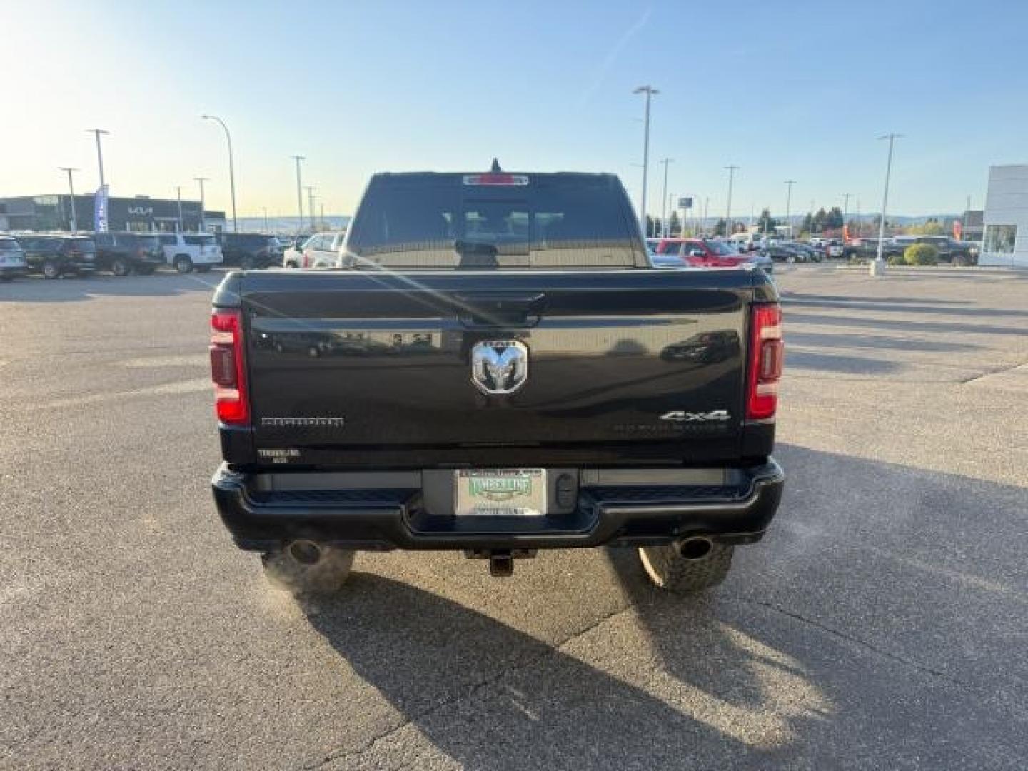2021 BLACK /Diesel Gray/Black Ram 1500 Big Horn Crew Cab 4x4 5'7 Box (1C6SRFFT5MN) with an HEMI 5.7L V-8 variable valve control engine, AUTOMATIC transmission, located at 1235 N Woodruff Ave., Idaho Falls, 83401, (208) 523-1053, 43.507172, -112.000488 - At Timberline Auto, finding a great deal on your next vehicle is always easy! Our experienced sales staff's goal is to help find you the right vehicle at the right price! Our knowledgeable finance department has options for almost any credit score. We offer extended service contract options to prote - Photo#4