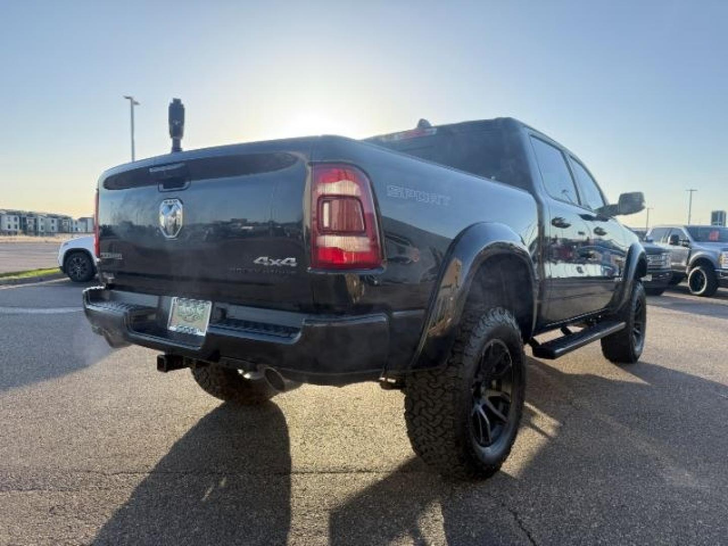 2021 BLACK /Diesel Gray/Black Ram 1500 Big Horn Crew Cab 4x4 5'7 Box (1C6SRFFT5MN) with an HEMI 5.7L V-8 variable valve control engine, AUTOMATIC transmission, located at 1235 N Woodruff Ave., Idaho Falls, 83401, (208) 523-1053, 43.507172, -112.000488 - At Timberline Auto, finding a great deal on your next vehicle is always easy! Our experienced sales staff's goal is to help find you the right vehicle at the right price! Our knowledgeable finance department has options for almost any credit score. We offer extended service contract options to prote - Photo#7