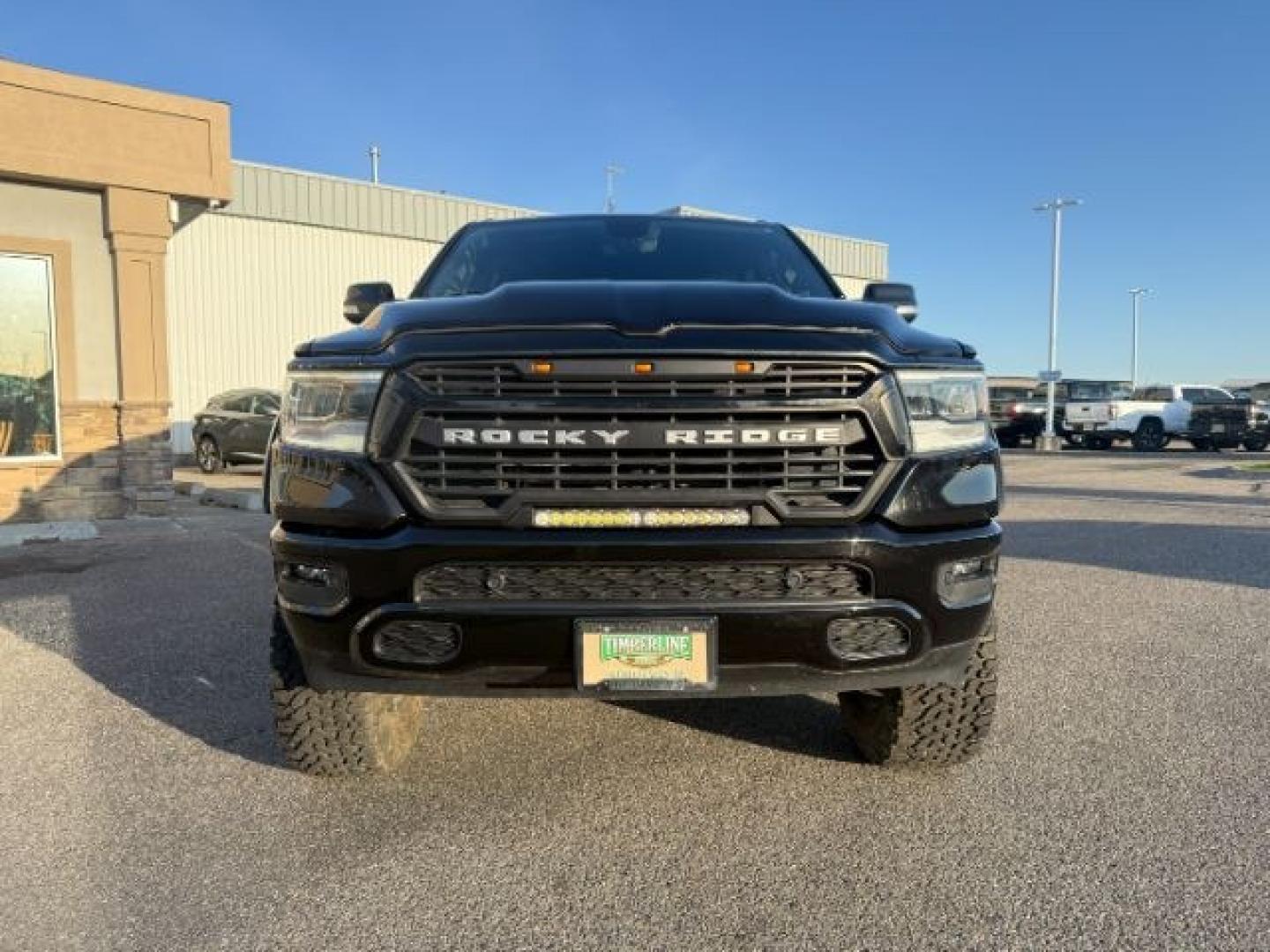 2021 BLACK /Diesel Gray/Black Ram 1500 Big Horn Crew Cab 4x4 5'7 Box (1C6SRFFT5MN) with an HEMI 5.7L V-8 variable valve control engine, AUTOMATIC transmission, located at 1235 N Woodruff Ave., Idaho Falls, 83401, (208) 523-1053, 43.507172, -112.000488 - At Timberline Auto, finding a great deal on your next vehicle is always easy! Our experienced sales staff's goal is to help find you the right vehicle at the right price! Our knowledgeable finance department has options for almost any credit score. We offer extended service contract options to prote - Photo#10