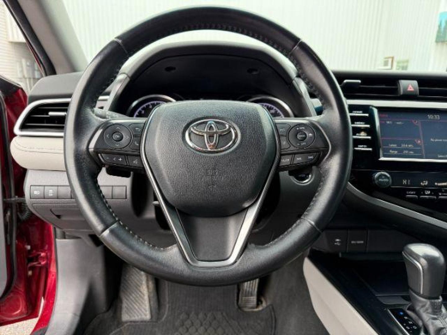 2018 RED /Black Toyota Camry (4T1B11HK6JU) with an 25L I-4 portdirect injection engine, Automatic transmission, located at 1175 N Woodruff Ave, Idaho Falls, ID, 83401, 43.506901, -111.999657 - At Timberline Auto, finding a great deal on your next vehicle is always easy! Our experienced sales staff's goal is to help find you the right vehicle at the right price! Our knowledgeable finance department has options for almost any credit score. We offer extended service contract options to prote - Photo#14