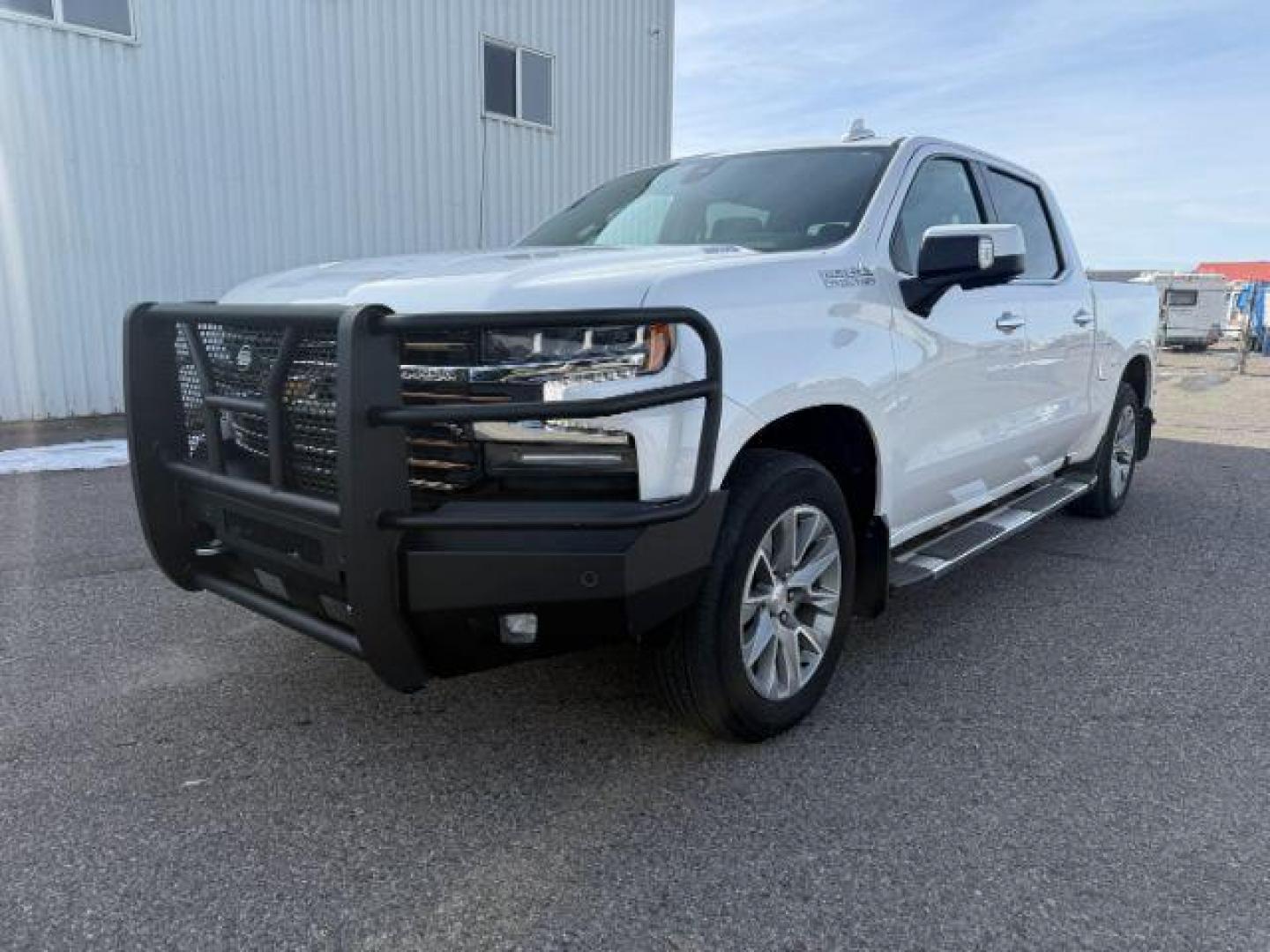 2021 WHITE /Jet Black Chevrolet Silverado 1500 (1GCUYHET4MZ) with an Duramax 3L I-6 diesel direct injection engine, Automatic transmission, located at 1175 N Woodruff Ave, Idaho Falls, ID, 83401, 43.506901, -111.999657 - At Timberline Auto, finding a great deal on your next vehicle is always easy! Our experienced sales staff's goal is to help find you the right vehicle at the right price! Our knowledgeable finance department has options for almost any credit score. We offer extended service contract options to prote - Photo#29