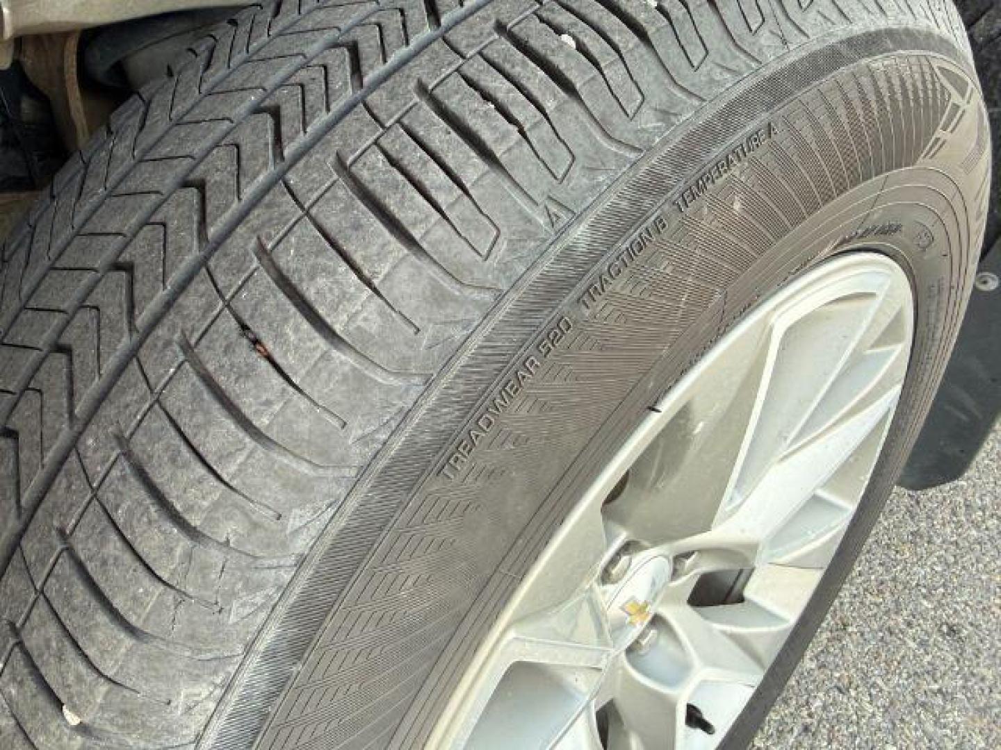 2021 WHITE /Jet Black Chevrolet Silverado 1500 (1GCUYHET4MZ) with an Duramax 3L I-6 diesel direct injection engine, Automatic transmission, located at 1175 N Woodruff Ave, Idaho Falls, ID, 83401, 43.506901, -111.999657 - At Timberline Auto, finding a great deal on your next vehicle is always easy! Our experienced sales staff's goal is to help find you the right vehicle at the right price! Our knowledgeable finance department has options for almost any credit score. We offer extended service contract options to prote - Photo#39