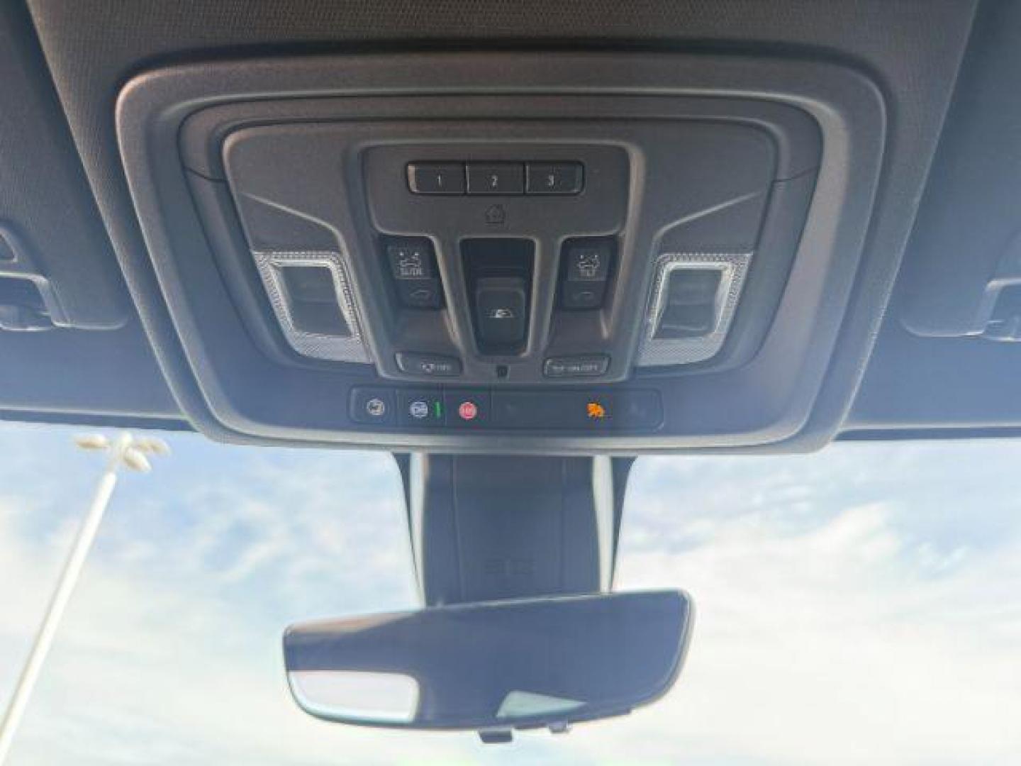 2021 WHITE /Jet Black Chevrolet Silverado 1500 (1GCUYHET4MZ) with an Duramax 3L I-6 diesel direct injection engine, Automatic transmission, located at 1175 N Woodruff Ave, Idaho Falls, ID, 83401, 43.506901, -111.999657 - At Timberline Auto, finding a great deal on your next vehicle is always easy! Our experienced sales staff's goal is to help find you the right vehicle at the right price! Our knowledgeable finance department has options for almost any credit score. We offer extended service contract options to prote - Photo#48