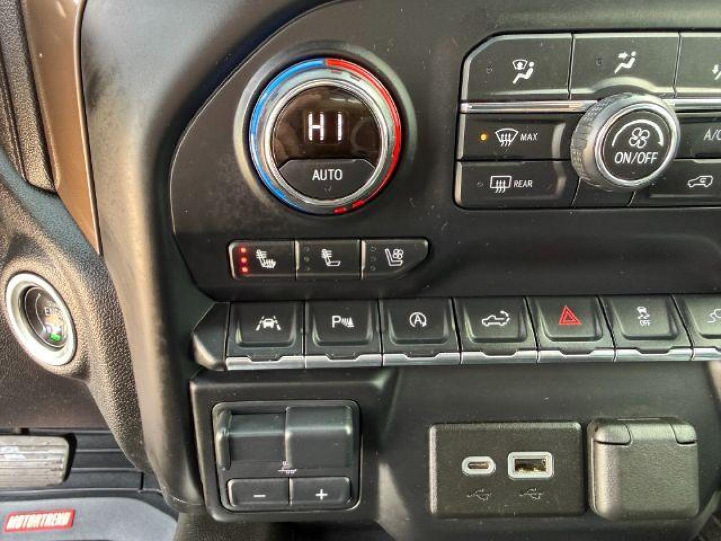 2021 WHITE /Jet Black Chevrolet Silverado 1500 (1GCUYHET4MZ) with an Duramax 3L I-6 diesel direct injection engine, Automatic transmission, located at 1175 N Woodruff Ave, Idaho Falls, ID, 83401, 43.506901, -111.999657 - At Timberline Auto, finding a great deal on your next vehicle is always easy! Our experienced sales staff's goal is to help find you the right vehicle at the right price! Our knowledgeable finance department has options for almost any credit score. We offer extended service contract options to prote - Photo#51