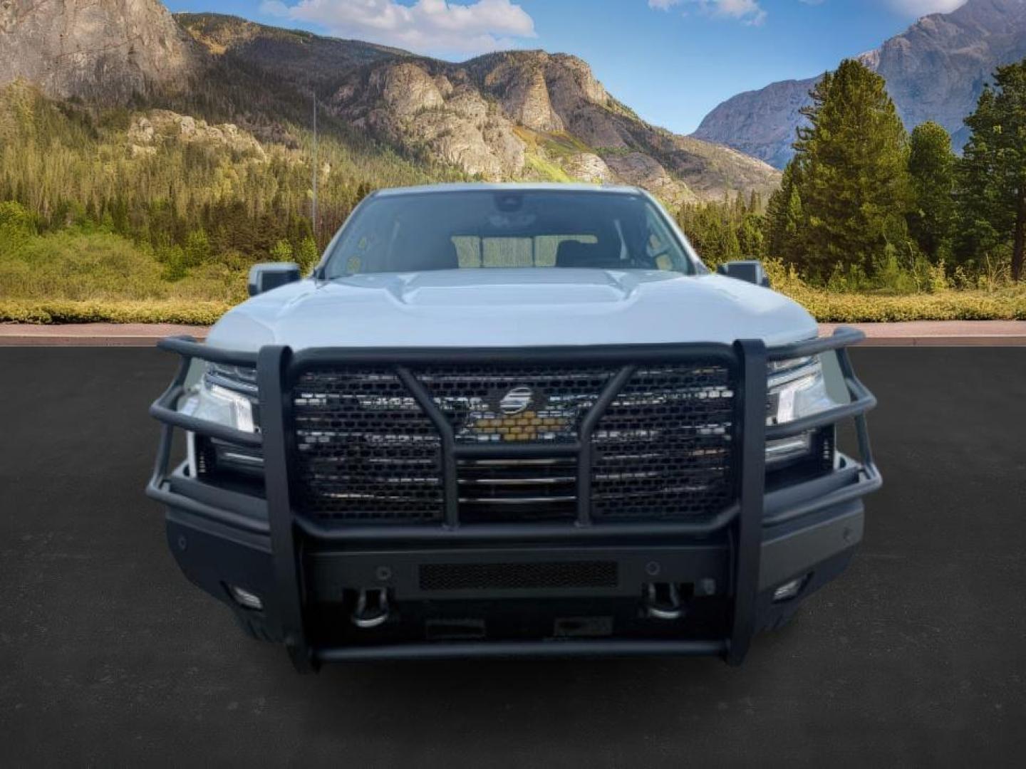 2021 WHITE /Jet Black Chevrolet Silverado 1500 (1GCUYHET4MZ) with an Duramax 3L I-6 diesel direct injection engine, Automatic transmission, located at 1175 N Woodruff Ave, Idaho Falls, ID, 83401, 43.506901, -111.999657 - At Timberline Auto, finding a great deal on your next vehicle is always easy! Our experienced sales staff's goal is to help find you the right vehicle at the right price! Our knowledgeable finance department has options for almost any credit score. We offer extended service contract options to prote - Photo#9