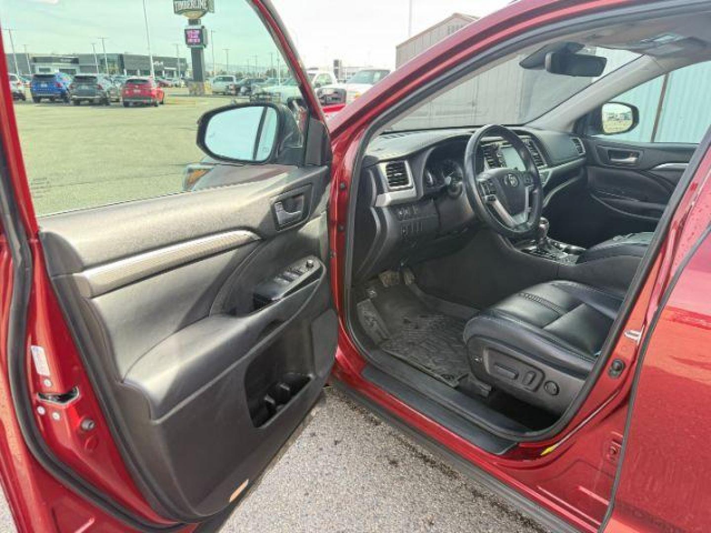 2018 Salsa Red Pearl /Black Toyota Highlander (5TDJZRFHXJS) with an 35L V-6 portdirect injection engine, Automatic transmission, located at 1175 N Woodruff Ave, Idaho Falls, ID, 83401, 43.506901, -111.999657 - At Timberline Auto, finding a great deal on your next vehicle is always easy! Our experienced sales staff's goal is to help find you the right vehicle at the right price! Our knowledgeable finance department has options for almost any credit score. We offer extended service contract options to prote - Photo#41