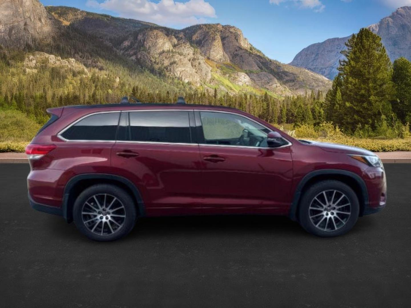 2018 Salsa Red Pearl /Black Toyota Highlander (5TDJZRFHXJS) with an 35L V-6 portdirect injection engine, Automatic transmission, located at 1175 N Woodruff Ave, Idaho Falls, ID, 83401, 43.506901, -111.999657 - At Timberline Auto, finding a great deal on your next vehicle is always easy! Our experienced sales staff's goal is to help find you the right vehicle at the right price! Our knowledgeable finance department has options for almost any credit score. We offer extended service contract options to prote - Photo#9