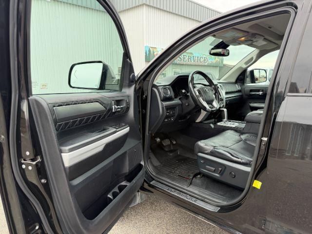 2018 BLACK /LEATHER Toyota Tundra (5TFAY5F14JX) with an I-FORCE 57L V-8 DOHC engine, Automatic transmission, located at 1175 N Woodruff Ave, Idaho Falls, ID, 83401, 43.506901, -111.999657 - At Timberline Auto, finding a great deal on your next vehicle is always easy! Our experienced sales staff's goal is to help find you the right vehicle at the right price! Our knowledgeable finance department has options for almost any credit score. We offer extended service contract options to prote- Photo#36
