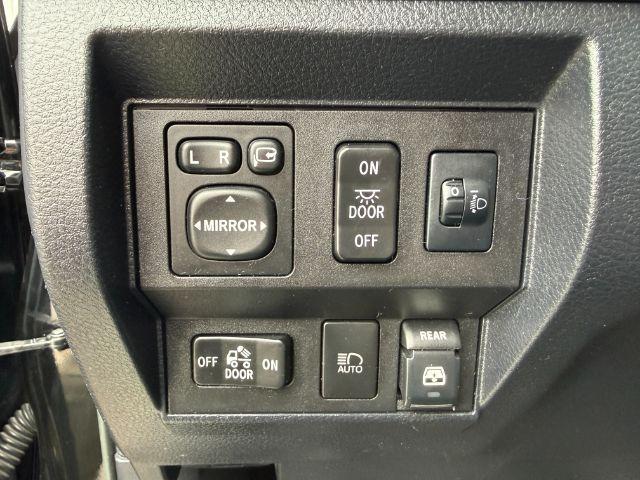 2018 BLACK /LEATHER Toyota Tundra (5TFAY5F14JX) with an I-FORCE 57L V-8 DOHC engine, Automatic transmission, located at 1175 N Woodruff Ave, Idaho Falls, ID, 83401, 43.506901, -111.999657 - At Timberline Auto, finding a great deal on your next vehicle is always easy! Our experienced sales staff's goal is to help find you the right vehicle at the right price! Our knowledgeable finance department has options for almost any credit score. We offer extended service contract options to prote- Photo#44