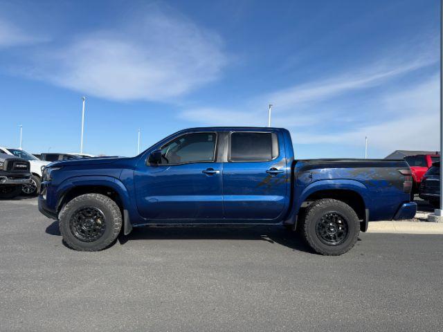 photo of 2022 Nissan Frontier Crew Cab SV 4x4