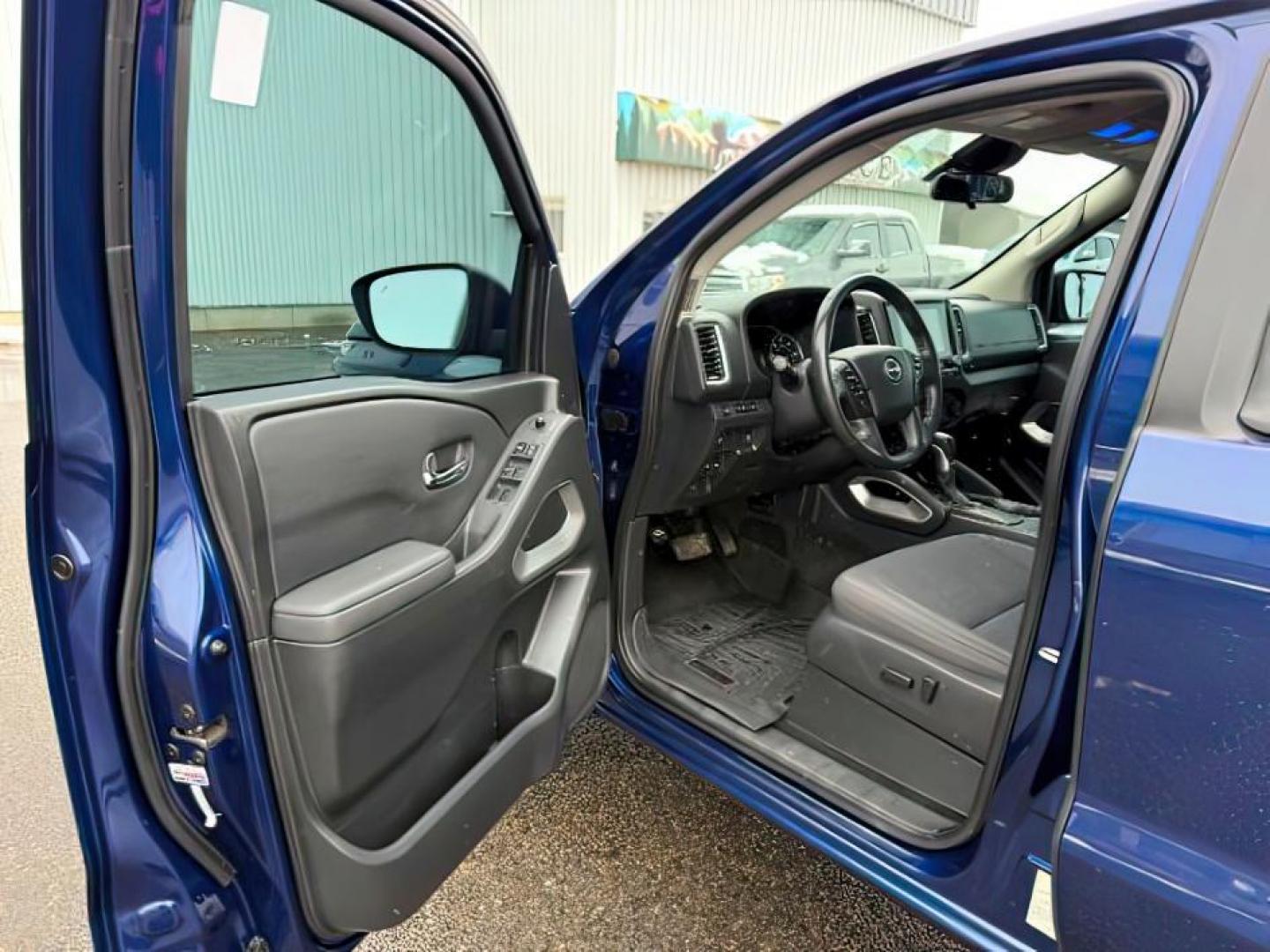 2022 Deep Blue Pearl /Charcoal Nissan Frontier (1N6ED1EK5NN) with an VQ 38L V-6 gasoline direct injection engine, Automatic transmission, located at 1175 N Woodruff Ave, Idaho Falls, ID, 83401, 43.506901, -111.999657 - At Timberline Auto, finding a great deal on your next vehicle is always easy! Our experienced sales staff's goal is to help find you the right vehicle at the right price! Our knowledgeable finance department has options for almost any credit score. We offer extended service contract options to prote - Photo#12