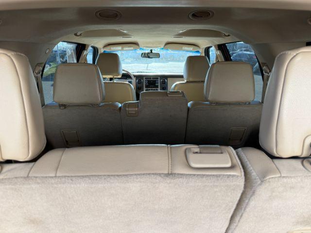 2009 RED /Charcoal Black Cloth Interior Ford Expedition XLT 4WD (1FMFU16509L) with an 5.4L V8 SOHC 16V engine, 6-Speed Automatic transmission, located at 1235 N Woodruff Ave., Idaho Falls, 83401, (208) 523-1053, 43.507172, -112.000488 - At Timberline Auto, finding a great deal on your next vehicle is always easy! Our experienced sales staff's goal is to help find you the right vehicle at the right price! Our knowledgeable finance department has options for almost any credit score. We offer extended service contract options to prote- Photo#27