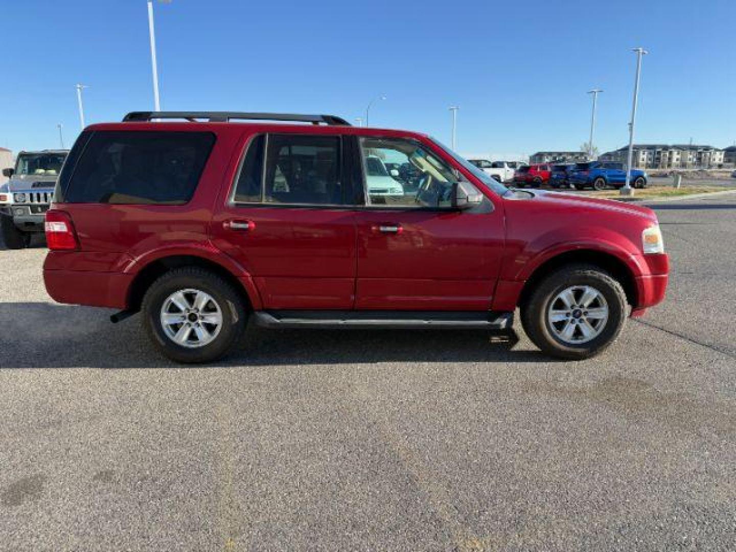 2009 RED /Charcoal Black Cloth Interior Ford Expedition (1FMFU16509L) with an 54L V8 SOHC 16V engine, Automatic transmission, located at 1175 N Woodruff Ave, Idaho Falls, ID, 83401, 43.506901, -111.999657 - At Timberline Auto, finding a great deal on your next vehicle is always easy! Our experienced sales staff's goal is to help find you the right vehicle at the right price! Our knowledgeable finance department has options for almost any credit score. We offer extended service contract options to prote - Photo#29