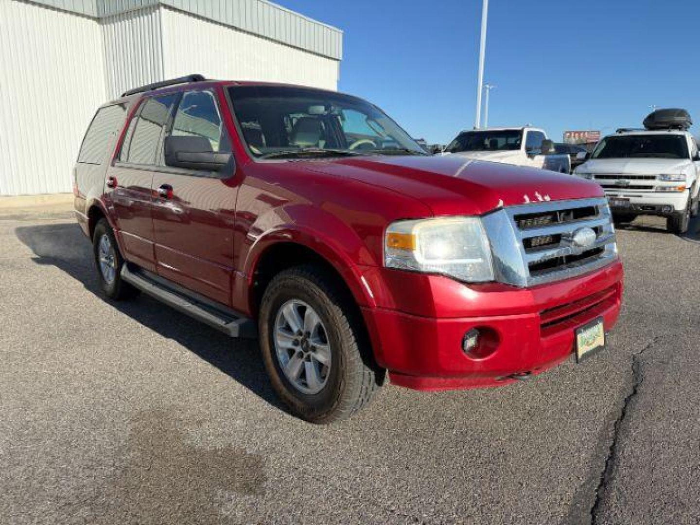 2009 RED /Charcoal Black Cloth Interior Ford Expedition (1FMFU16509L) with an 54L V8 SOHC 16V engine, Automatic transmission, located at 1175 N Woodruff Ave, Idaho Falls, ID, 83401, 43.506901, -111.999657 - At Timberline Auto, finding a great deal on your next vehicle is always easy! Our experienced sales staff's goal is to help find you the right vehicle at the right price! Our knowledgeable finance department has options for almost any credit score. We offer extended service contract options to prote - Photo#30