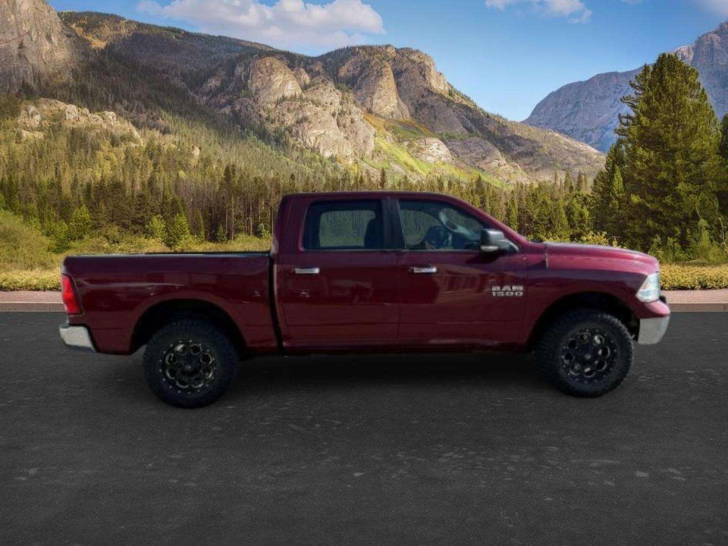 2017 MAROON /BROWN Ram 1500 LONE STAR (1C6RR7LT8HS) with an 5.7 engine, AUTOMATIC transmission, located at 1235 N Woodruff Ave., Idaho Falls, 83401, (208) 523-1053, 43.507172, -112.000488 - At Timberline Auto, finding a great deal on your next vehicle is always easy! Our experienced sales staff's goal is to help find you the right vehicle at the right price! Our knowledgeable finance department has options for almost any credit score. We offer extended service contract options to prote - Photo#5