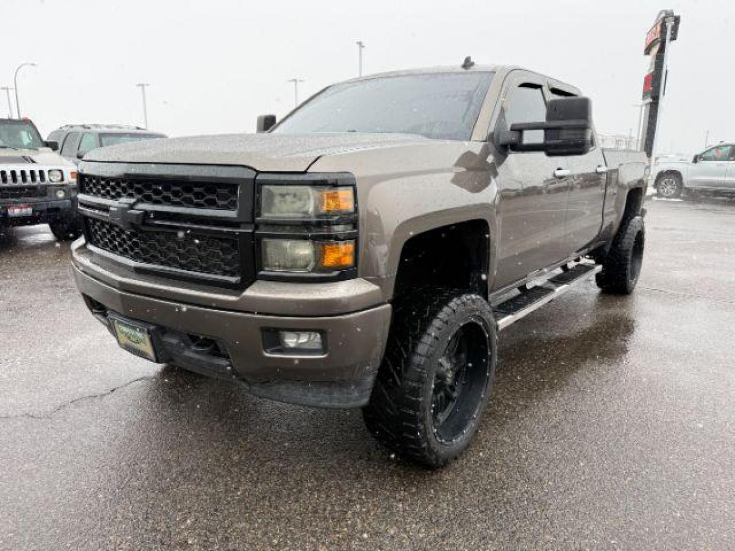 2014 Brownstone Metallic /Cocoa/Dune Chevrolet Silverado 1500 (3GCUKREC5EG) with an EcoTec3 53L V-8 gasoline direct injection engine, Automatic transmission, located at 1175 N Woodruff Ave, Idaho Falls, ID, 83401, 43.506901, -111.999657 - At Timberline Auto, finding a great deal on your next vehicle is always easy! Our experienced sales staff's goal is to help find you the right vehicle at the right price! Our knowledgeable finance department has options for almost any credit score. We offer extended service contract options to prote - Photo#21