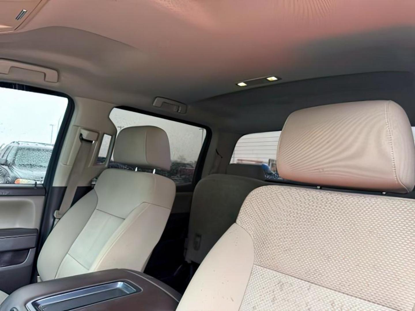 2014 Brownstone Metallic /Cocoa/Dune Chevrolet Silverado 1500 (3GCUKREC5EG) with an EcoTec3 53L V-8 gasoline direct injection engine, Automatic transmission, located at 1175 N Woodruff Ave, Idaho Falls, ID, 83401, 43.506901, -111.999657 - At Timberline Auto, finding a great deal on your next vehicle is always easy! Our experienced sales staff's goal is to help find you the right vehicle at the right price! Our knowledgeable finance department has options for almost any credit score. We offer extended service contract options to prote - Photo#16