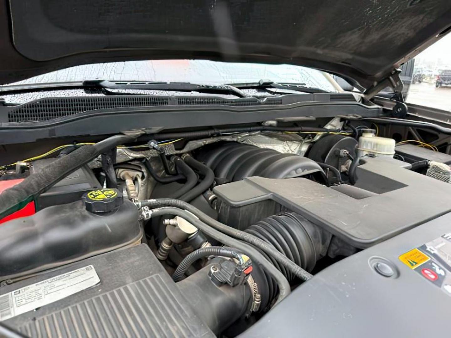 2014 Brownstone Metallic /Cocoa/Dune Chevrolet Silverado 1500 (3GCUKREC5EG) with an EcoTec3 53L V-8 gasoline direct injection engine, Automatic transmission, located at 1175 N Woodruff Ave, Idaho Falls, ID, 83401, 43.506901, -111.999657 - At Timberline Auto, finding a great deal on your next vehicle is always easy! Our experienced sales staff's goal is to help find you the right vehicle at the right price! Our knowledgeable finance department has options for almost any credit score. We offer extended service contract options to prote - Photo#20