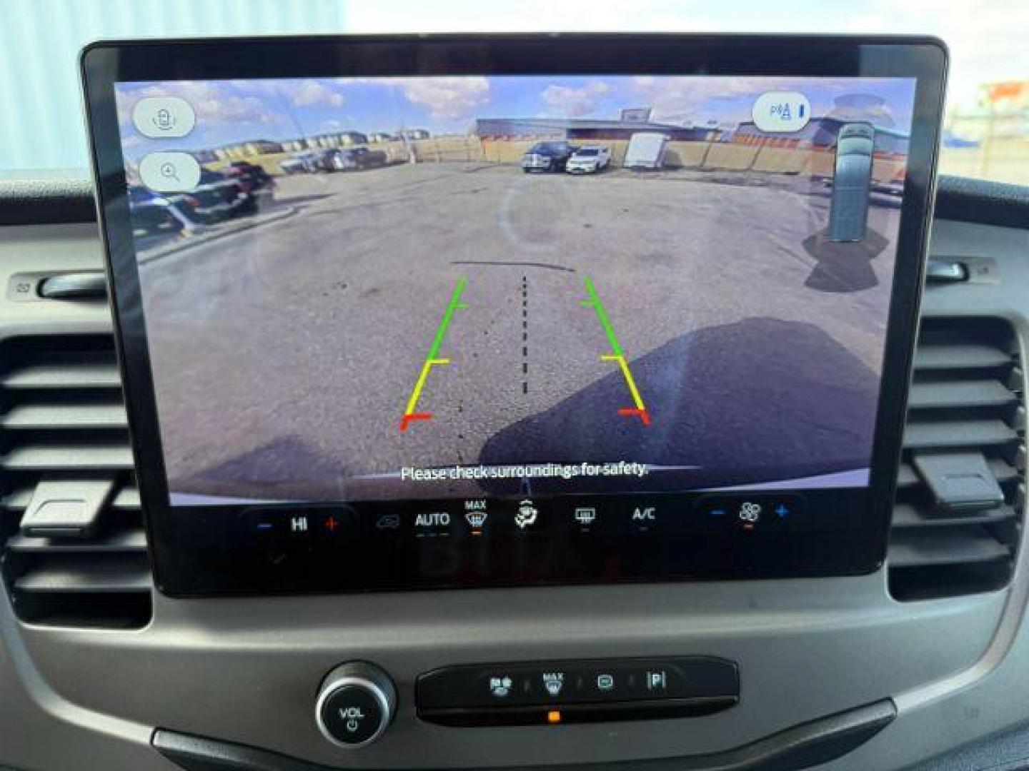 2022 Oxford White /Ebony Ford Transit-350 Passenger Van (1FBAX9C82NK) with an 35L V-6 portdirect injection engine, Automatic transmission, located at 1175 N Woodruff Ave, Idaho Falls, ID, 83401, 43.506901, -111.999657 - At Timberline Auto, finding a great deal on your next vehicle is always easy! Our experienced sales staff's goal is to help find you the right vehicle at the right price! Our knowledgeable finance department has options for almost any credit score. We offer extended service contract options to prote - Photo#38