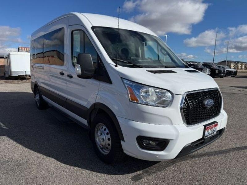 2022 Oxford White /Ebony Ford Transit Wagon XLT (1FBAX9C82NK) with an V6, 3.5L engine, 10-speed automatic transmission, located at 1175 N Woodruff Ave, Idaho Falls, ID, 83401, 43.506901, -111.999657 - <b>Vehicle Details</b><br>Discover the versatility and confidence of this pre-owned 2022 Ford Transit Wagon T-350 Med Roof Slide XL, a smart choice for families, shuttle service, or business use. With only 47,829 miles, this spacious passenger van delivers the capability you need with the comfort yo- Photo#8