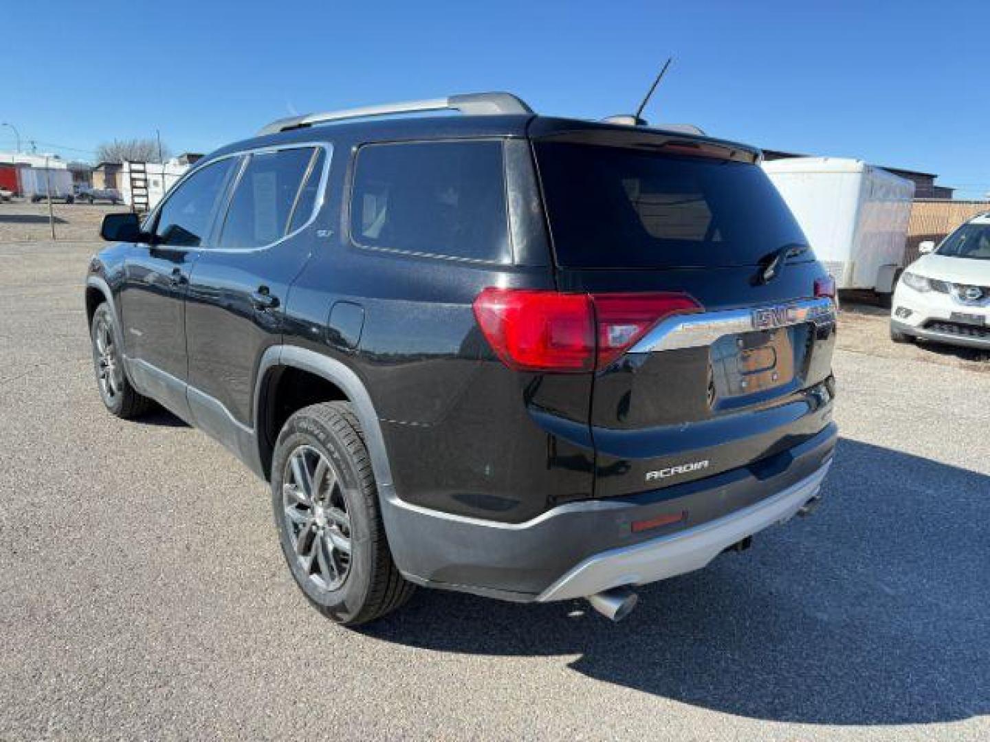 2017 BLACK /Jet Black GMC Acadia (1GKKNULS9HZ) with an 36L V-6 gasoline direct injection engine, Automatic transmission, located at 1175 N Woodruff Ave, Idaho Falls, ID, 83401, 43.506901, -111.999657 - At Timberline Auto, finding a great deal on your next vehicle is always easy! Our experienced sales staff's goal is to help find you the right vehicle at the right price! Our knowledgeable finance department has options for almost any credit score. We offer extended service contract options to prote - Photo#29