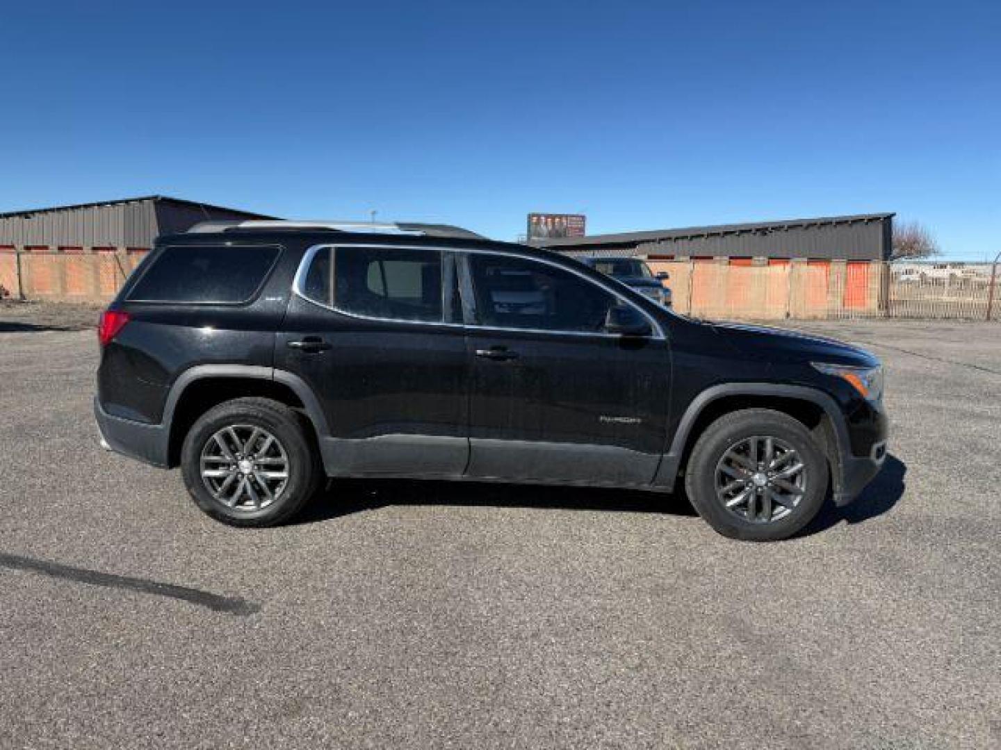 2017 BLACK /Jet Black GMC Acadia (1GKKNULS9HZ) with an 36L V-6 gasoline direct injection engine, Automatic transmission, located at 1175 N Woodruff Ave, Idaho Falls, ID, 83401, 43.506901, -111.999657 - At Timberline Auto, finding a great deal on your next vehicle is always easy! Our experienced sales staff's goal is to help find you the right vehicle at the right price! Our knowledgeable finance department has options for almost any credit score. We offer extended service contract options to prote - Photo#36