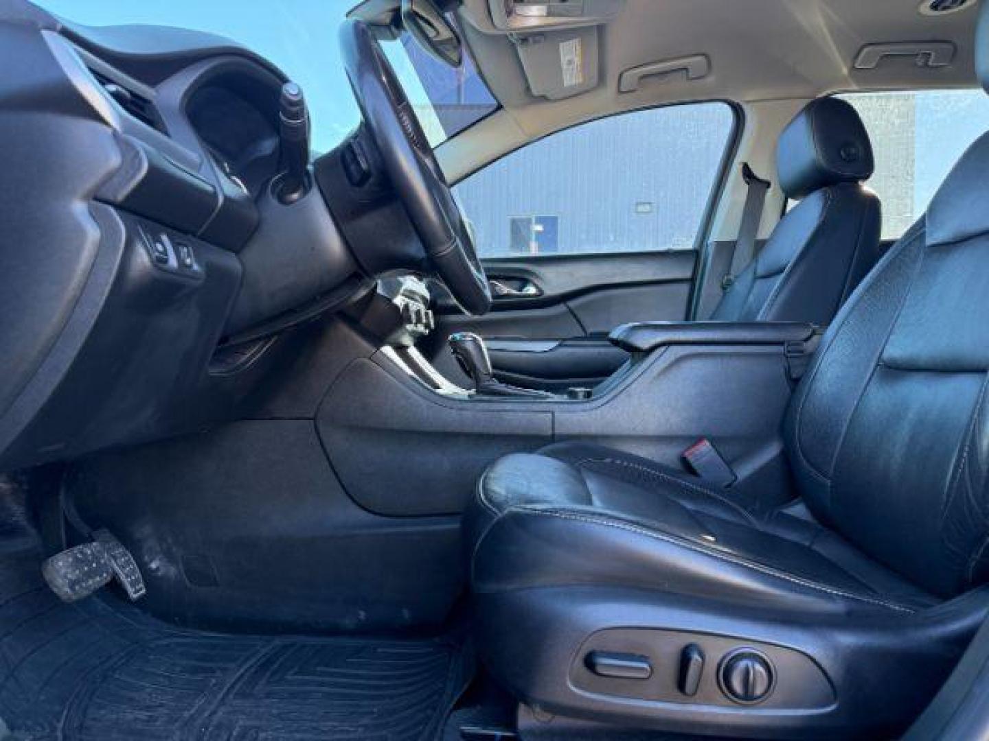 2017 BLACK /Jet Black GMC Acadia (1GKKNULS9HZ) with an 36L V-6 gasoline direct injection engine, Automatic transmission, located at 1175 N Woodruff Ave, Idaho Falls, ID, 83401, 43.506901, -111.999657 - At Timberline Auto, finding a great deal on your next vehicle is always easy! Our experienced sales staff's goal is to help find you the right vehicle at the right price! Our knowledgeable finance department has options for almost any credit score. We offer extended service contract options to prote - Photo#41