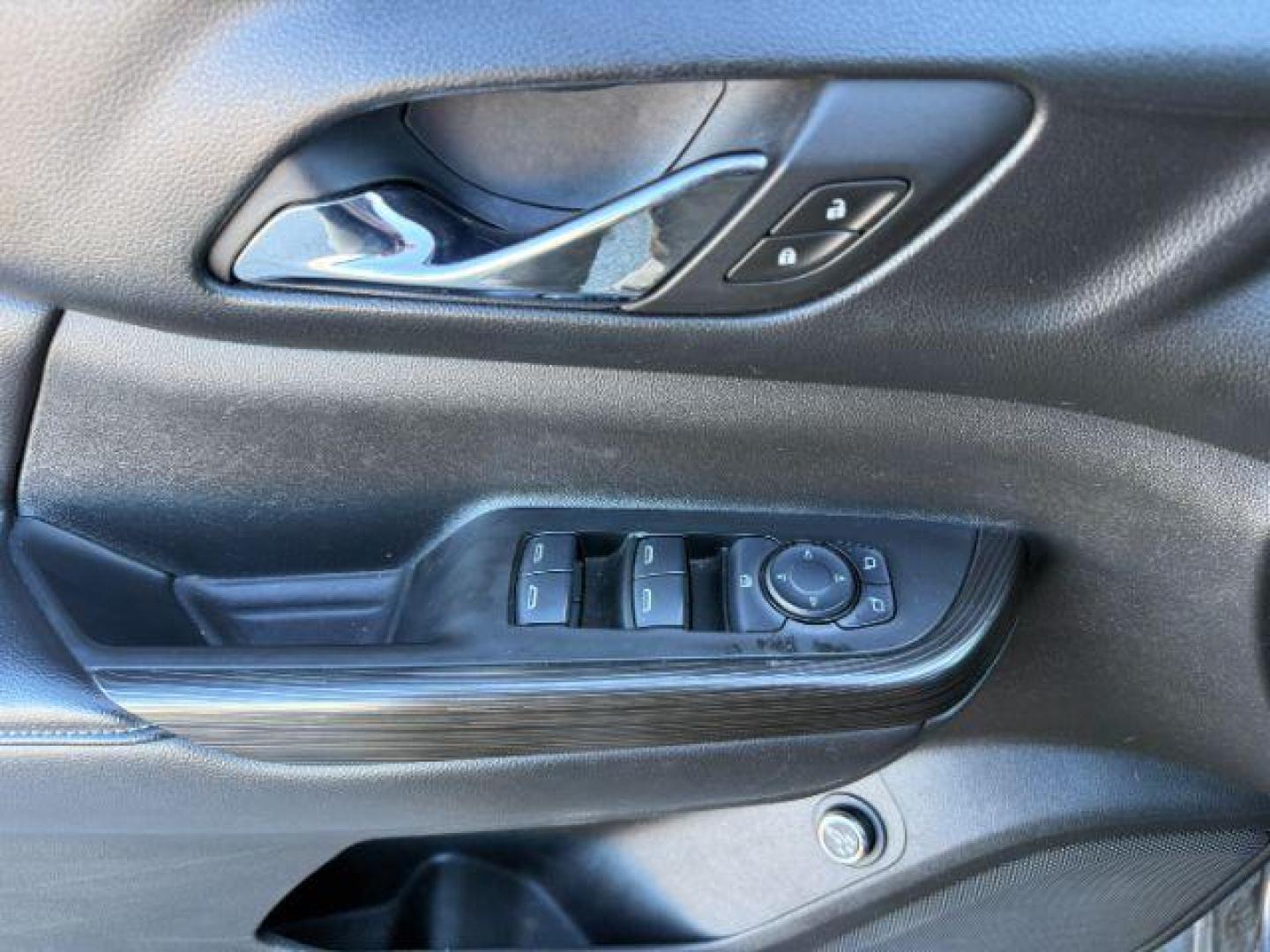 2017 BLACK /Jet Black GMC Acadia (1GKKNULS9HZ) with an 36L V-6 gasoline direct injection engine, Automatic transmission, located at 1175 N Woodruff Ave, Idaho Falls, ID, 83401, 43.506901, -111.999657 - At Timberline Auto, finding a great deal on your next vehicle is always easy! Our experienced sales staff's goal is to help find you the right vehicle at the right price! Our knowledgeable finance department has options for almost any credit score. We offer extended service contract options to prote - Photo#50