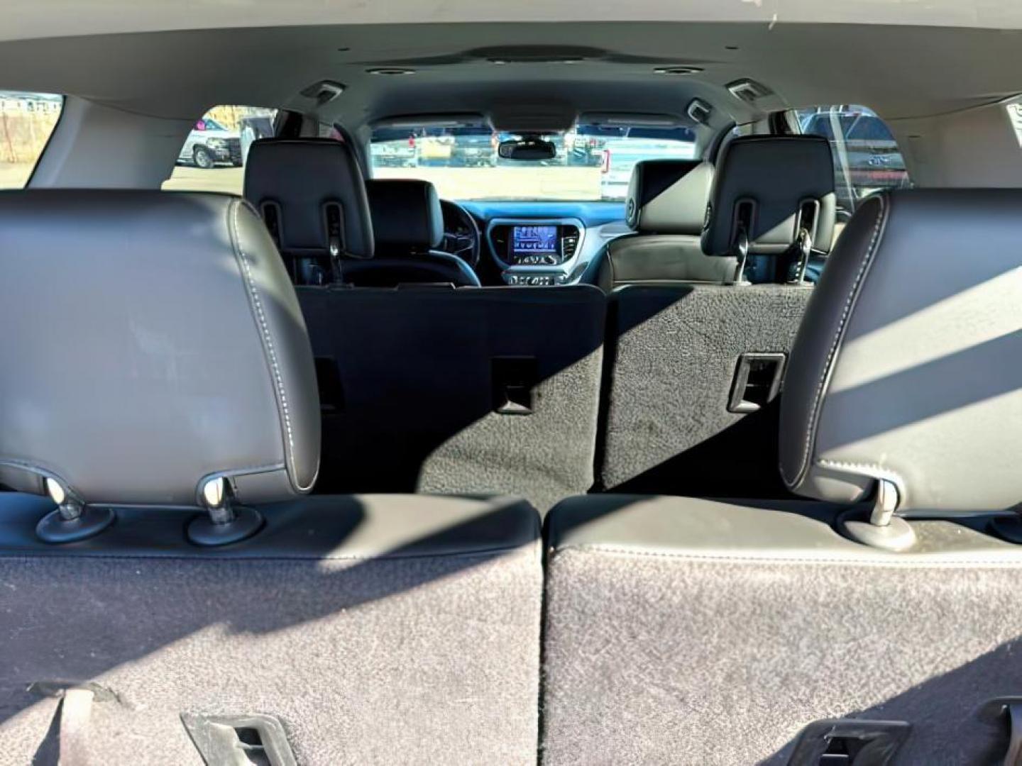 2017 BLACK /Jet Black GMC Acadia (1GKKNULS9HZ) with an 36L V-6 gasoline direct injection engine, Automatic transmission, located at 1175 N Woodruff Ave, Idaho Falls, ID, 83401, 43.506901, -111.999657 - At Timberline Auto, finding a great deal on your next vehicle is always easy! Our experienced sales staff's goal is to help find you the right vehicle at the right price! Our knowledgeable finance department has options for almost any credit score. We offer extended service contract options to prote - Photo#7