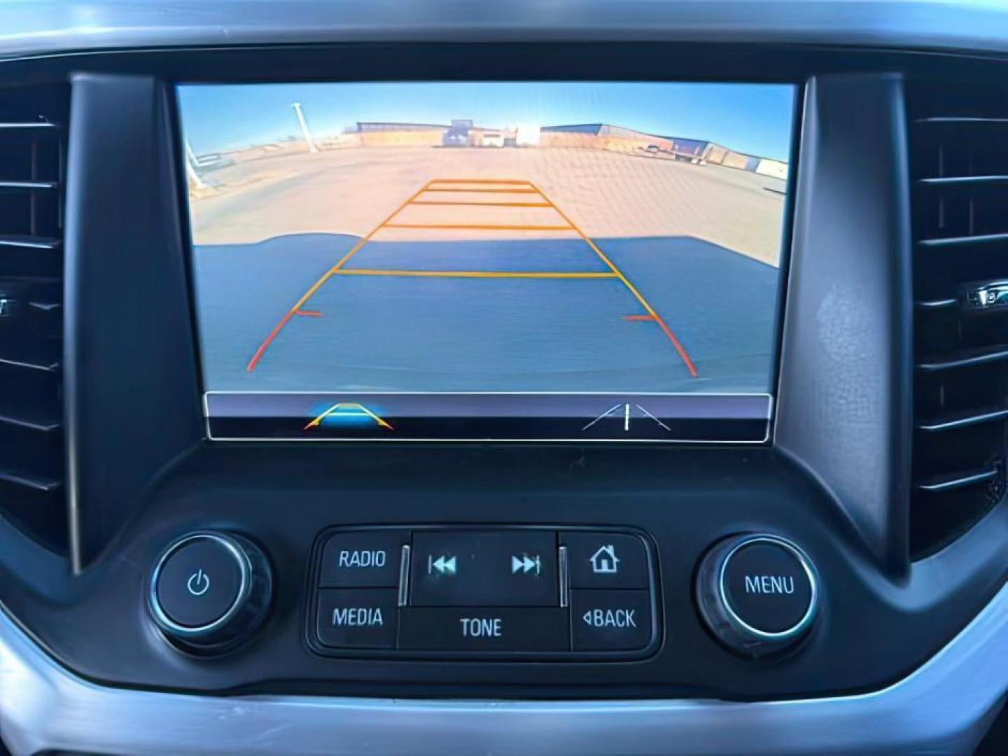 2017 BLACK /Jet Black GMC Acadia (1GKKNULS9HZ) with an 36L V-6 gasoline direct injection engine, Automatic transmission, located at 1175 N Woodruff Ave, Idaho Falls, ID, 83401, 43.506901, -111.999657 - At Timberline Auto, finding a great deal on your next vehicle is always easy! Our experienced sales staff's goal is to help find you the right vehicle at the right price! Our knowledgeable finance department has options for almost any credit score. We offer extended service contract options to prote - Photo#18