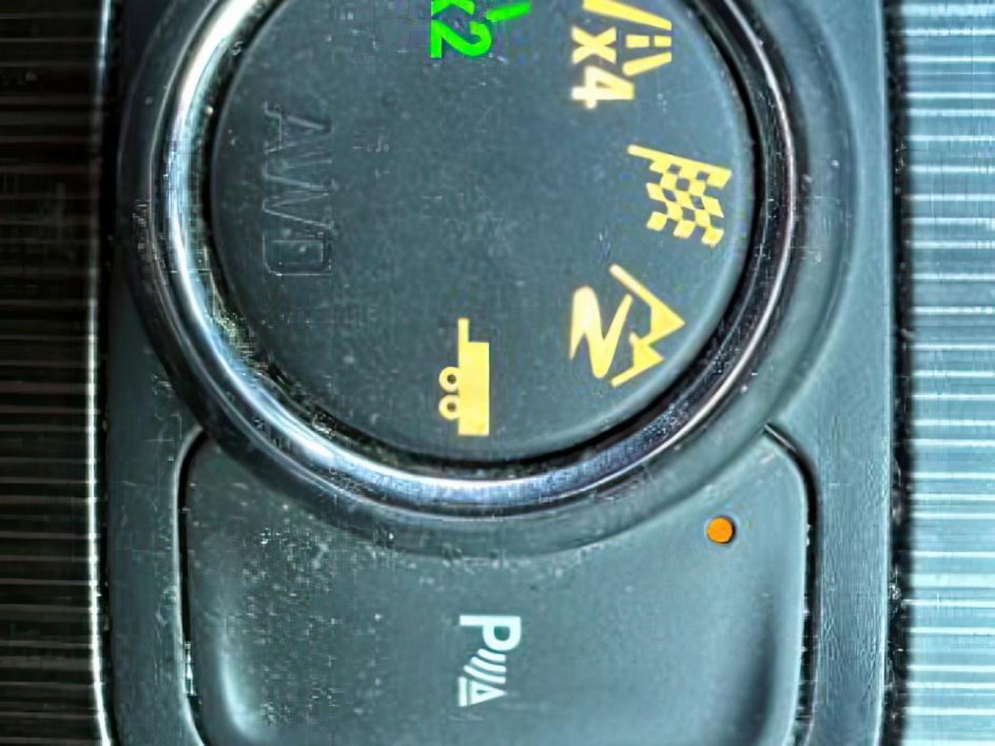 2017 BLACK /Jet Black GMC Acadia (1GKKNULS9HZ) with an 36L V-6 gasoline direct injection engine, Automatic transmission, located at 1175 N Woodruff Ave, Idaho Falls, ID, 83401, 43.506901, -111.999657 - At Timberline Auto, finding a great deal on your next vehicle is always easy! Our experienced sales staff's goal is to help find you the right vehicle at the right price! Our knowledgeable finance department has options for almost any credit score. We offer extended service contract options to prote - Photo#20