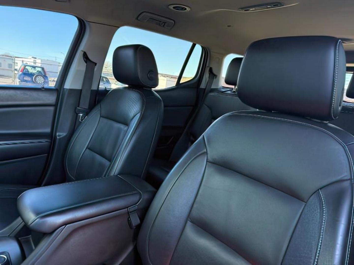 2017 BLACK /Jet Black GMC Acadia (1GKKNULS9HZ) with an 36L V-6 gasoline direct injection engine, Automatic transmission, located at 1175 N Woodruff Ave, Idaho Falls, ID, 83401, 43.506901, -111.999657 - At Timberline Auto, finding a great deal on your next vehicle is always easy! Our experienced sales staff's goal is to help find you the right vehicle at the right price! Our knowledgeable finance department has options for almost any credit score. We offer extended service contract options to prote - Photo#22