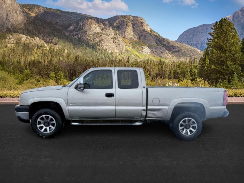 photo of 2003 Chevrolet Silverado 2500HD LT