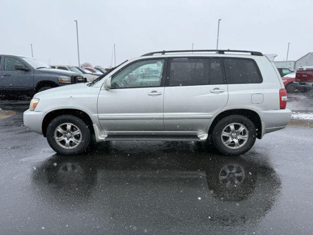 photo of 2005 Toyota Highlander SR5